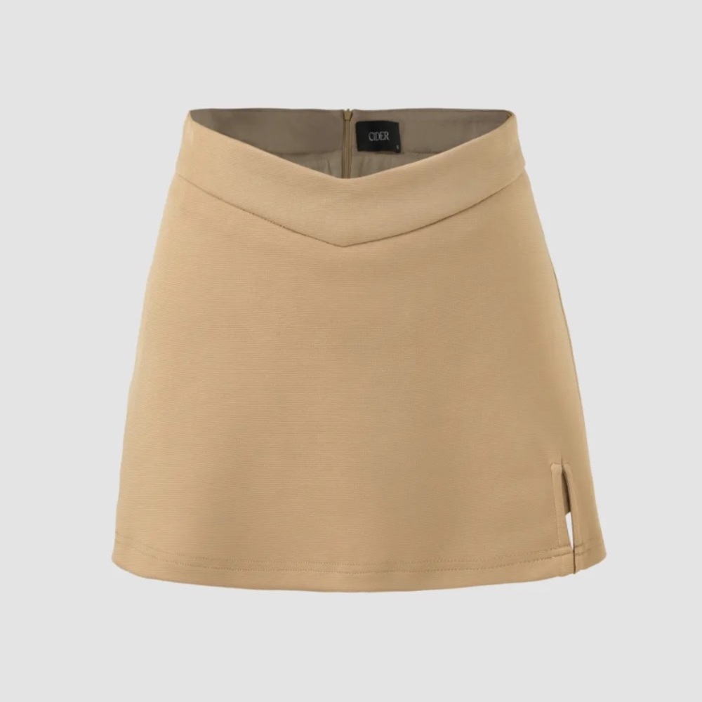 Cider Solid Slit Basic Skort